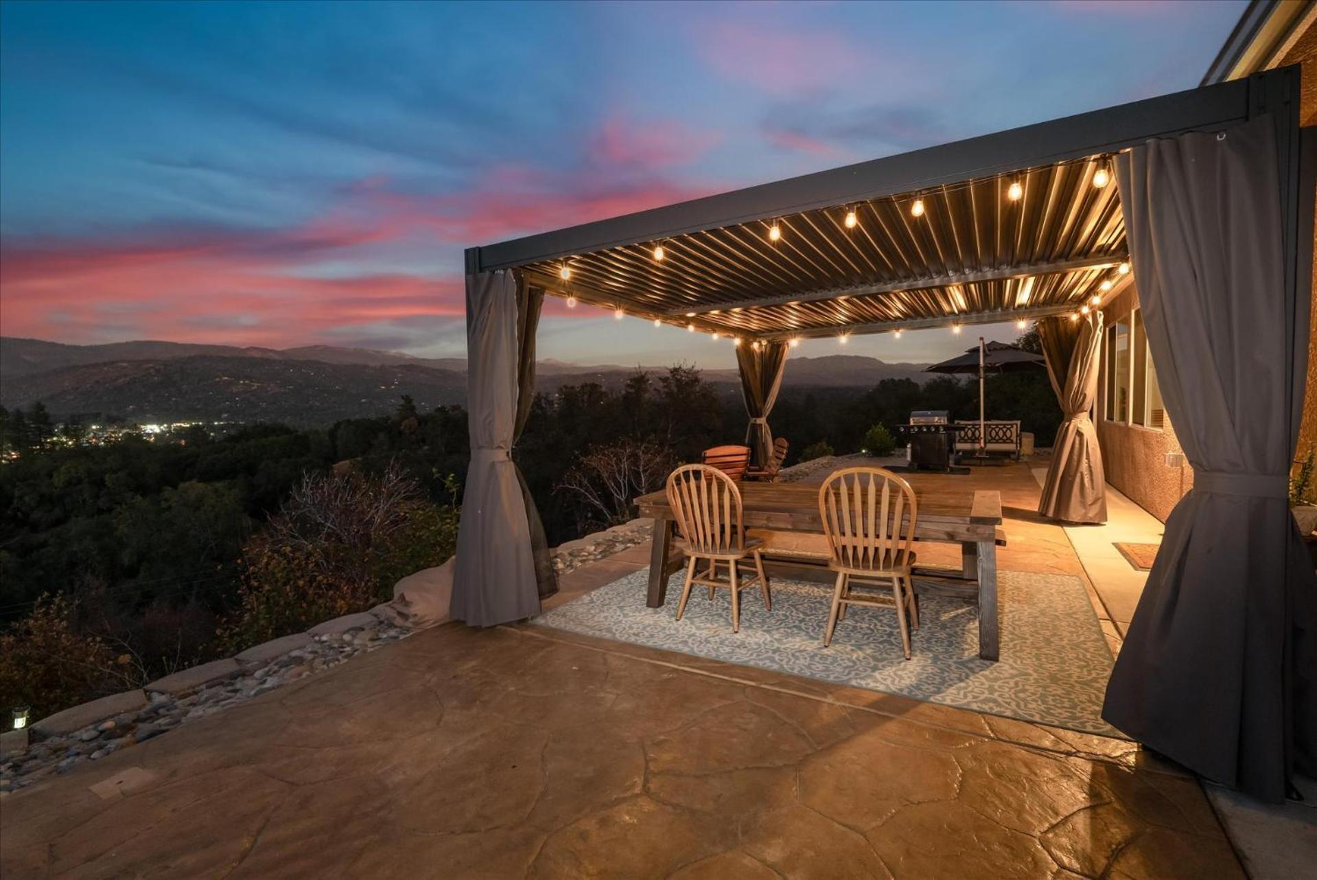 Hilltop Paradise With Stunning Views/Hot Tub/Firepit/Dog Friendly Оукхърст Екстериор снимка